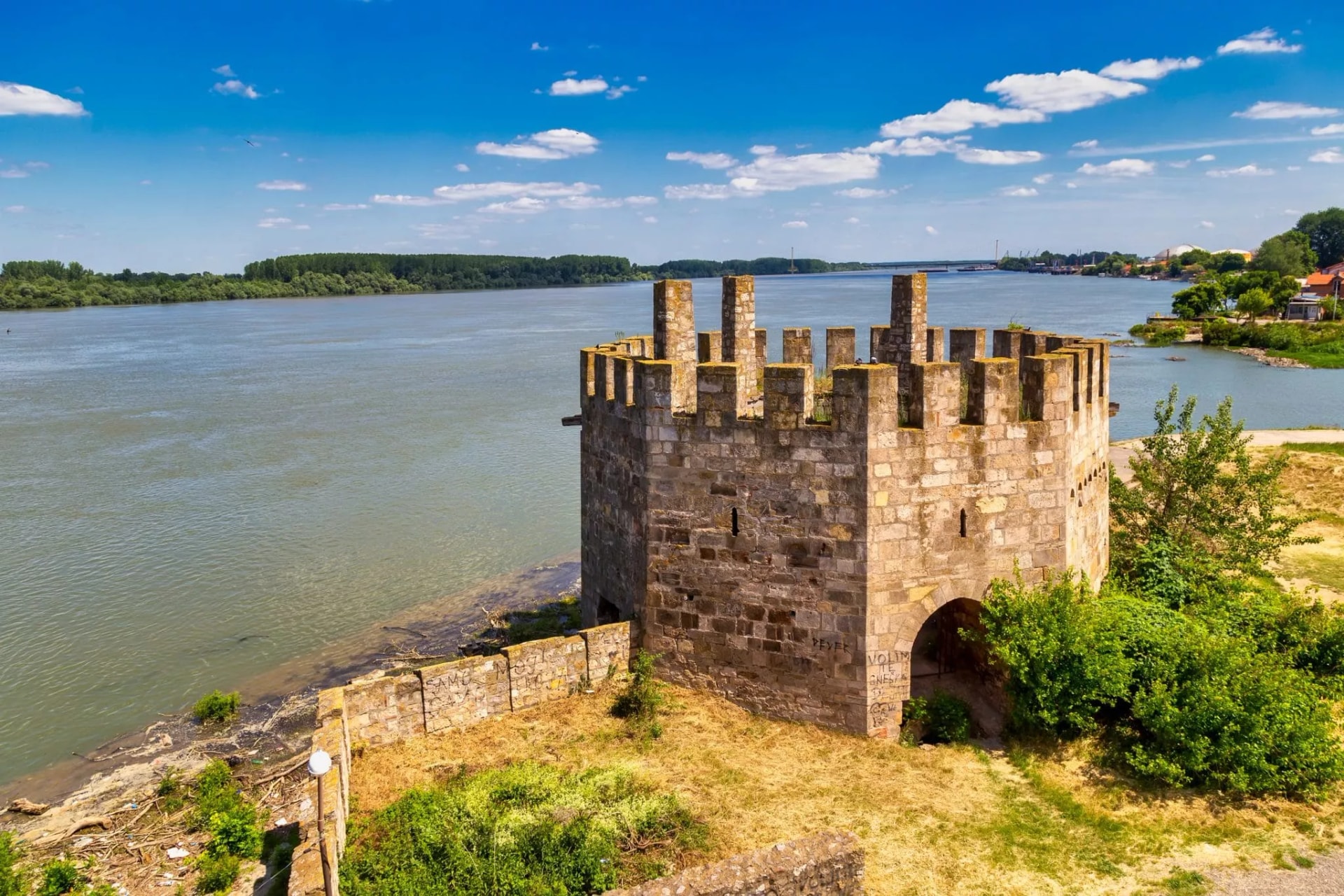 Smederevo-Fortress-scaled-2