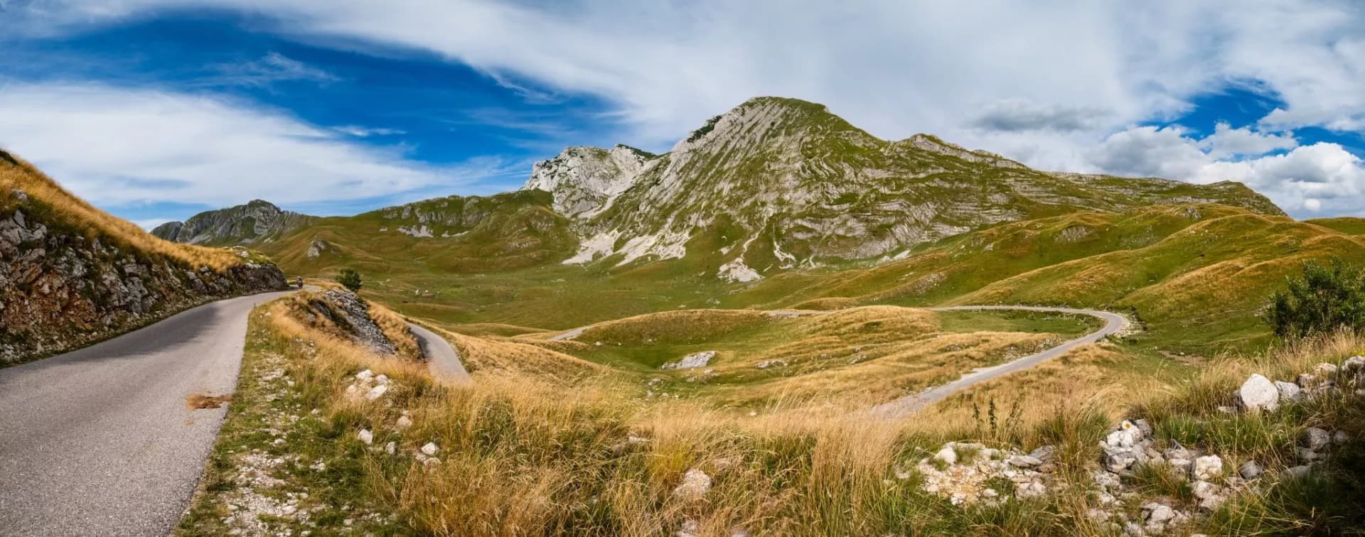Durmitor-Saddle-Road-scaled-2