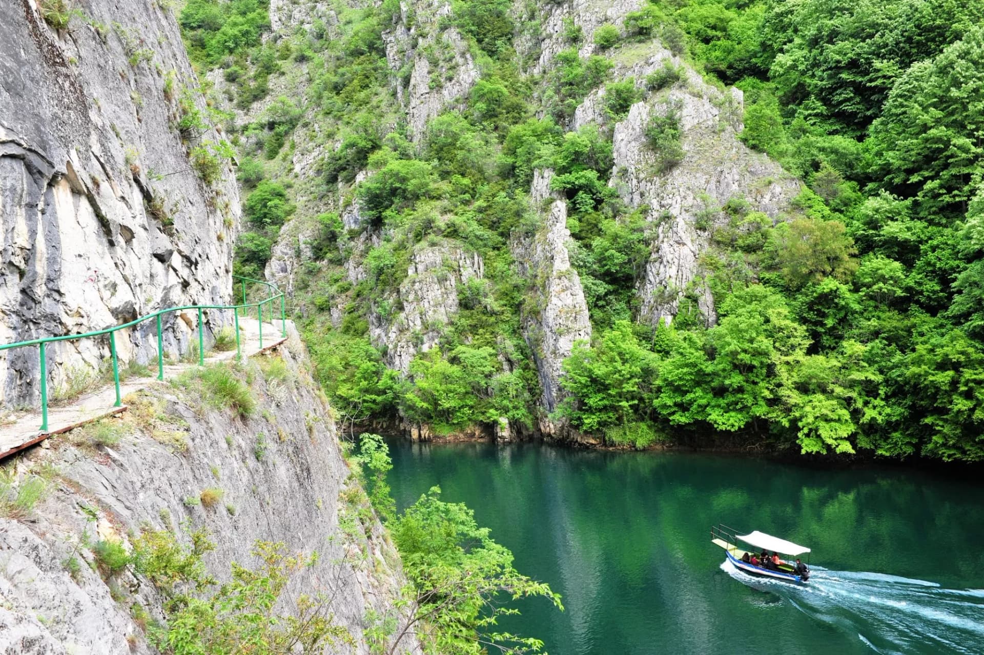 Matka-Canyon-boat-ride-Macedonia-scaled-2